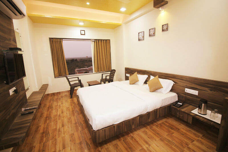 Book Super Deluxe Room at Hotel Vraj Inn, Dwarka